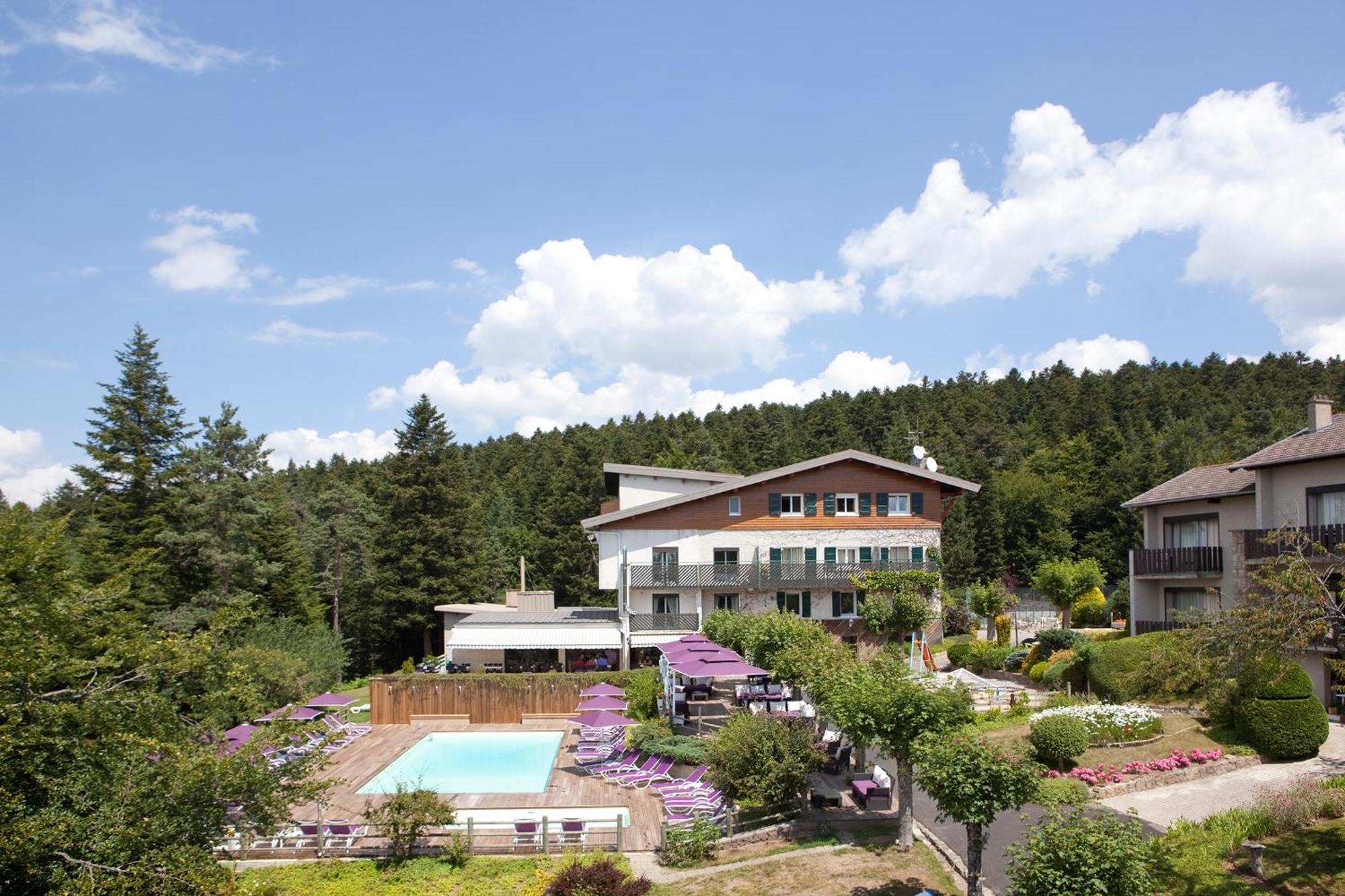 Logis Hotel Clair Matin Le Chambon-sur-Lignon Ngoại thất bức ảnh
