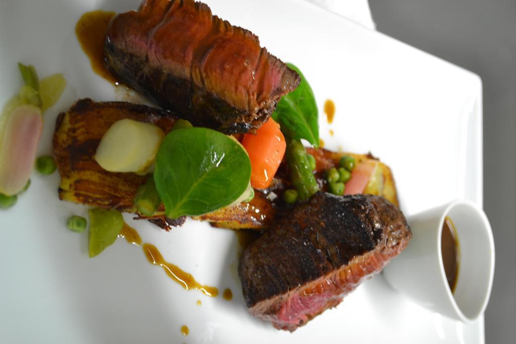 Logis Hotel Clair Matin Le Chambon-sur-Lignon Ngoại thất bức ảnh