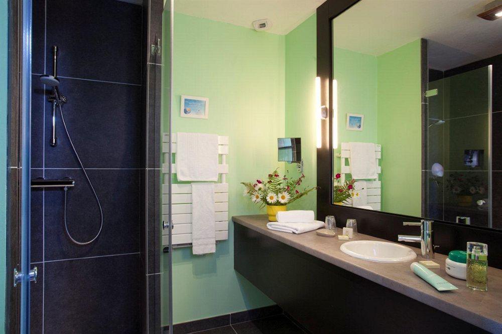Logis Hotel Clair Matin Le Chambon-sur-Lignon Ngoại thất bức ảnh